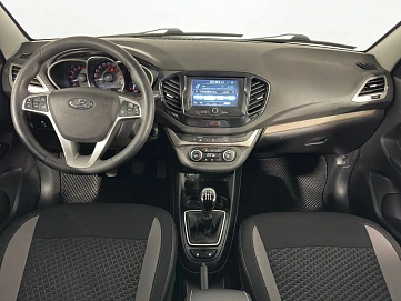 Lada (ВАЗ) Vesta, 2018г, передний привод, механика