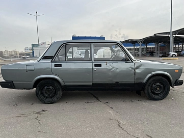 Lada (ВАЗ) 2107, 2011г, задний привод, механика