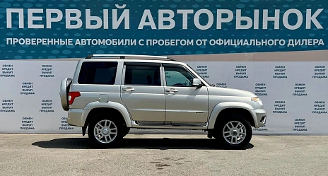 УАЗ Patriot, 2014г, передний привод, механика
