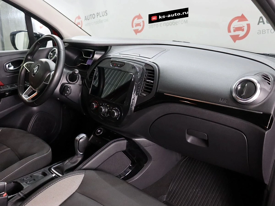 Renault Kaptur, 2021г., передний привод, вариатор