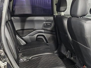 Mitsubishi Outlander, 2010г, передний привод, вариатор