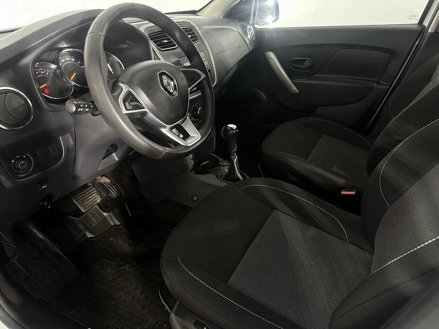 Renault , 2019г., передний привод, автомат