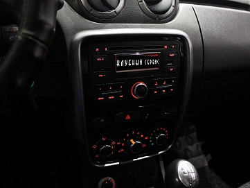 Renault Duster, 2013г, полный привод, механика