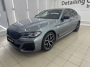 BMW 5 серии, 2020г, полный привод, автомат