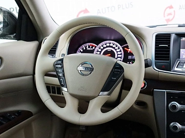 Nissan Teana, 2011г, передний привод, вариатор