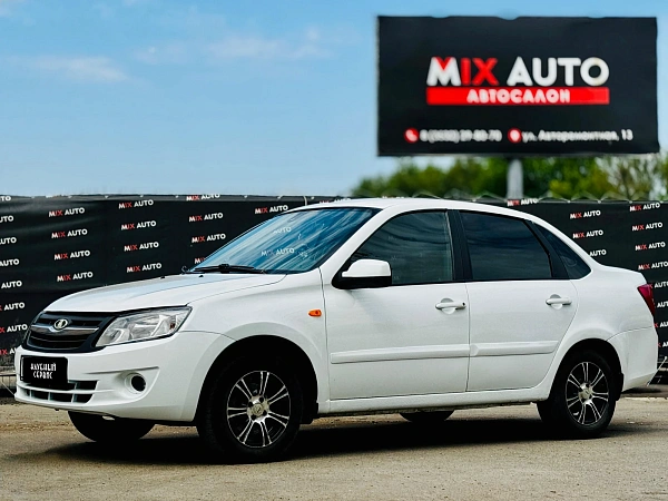 Lada (ВАЗ) Granta, 2013г., передний привод, автомат