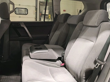 Toyota Land Cruiser Prado, 2013г, полный привод, автомат