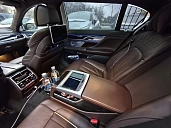 BMW 7 серии, 2017г., полный привод, автомат