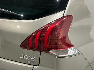 Peugeot 3008, 2014г, передний привод, робот