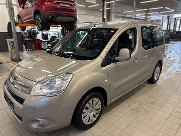 Citroen Berlingo, 2012г, передний привод, механика