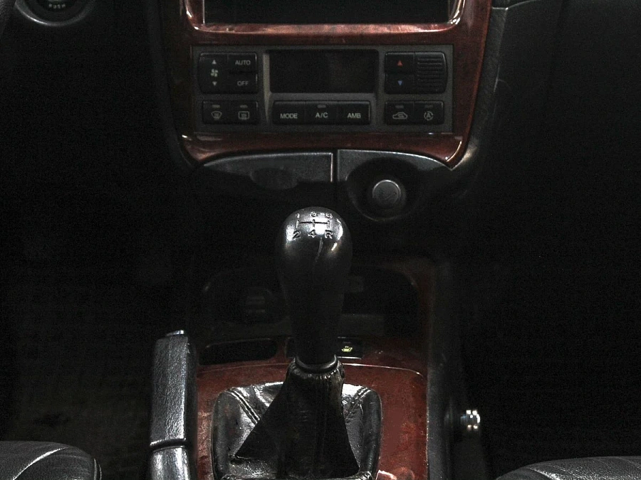 Hyundai Sonata, 2008г., передний привод, механика