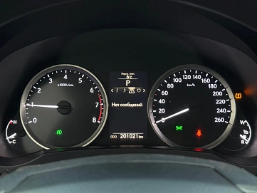 Lexus IS, 2014г., задний привод, автомат