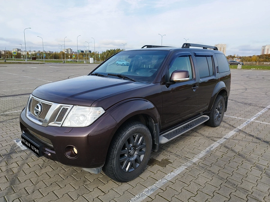 Nissan Pathfinder, 2012г., полный привод, автомат