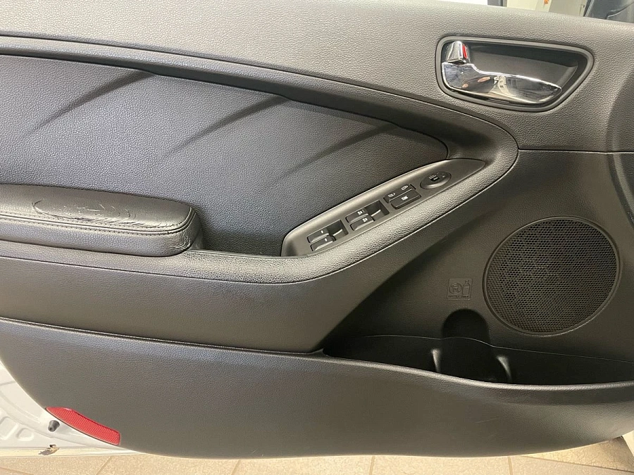 Kia Cerato, 2013г., передний привод, автомат