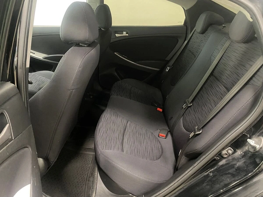 Hyundai Solaris, 2015г., передний привод, механика