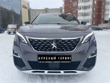 Peugeot 5008, 2020г, передний привод, автомат