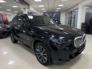 BMW X5, 2024г, полный привод, автомат