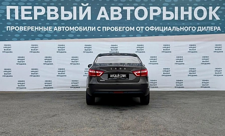 Lada (ВАЗ) Vesta, 2019г, передний привод, механика