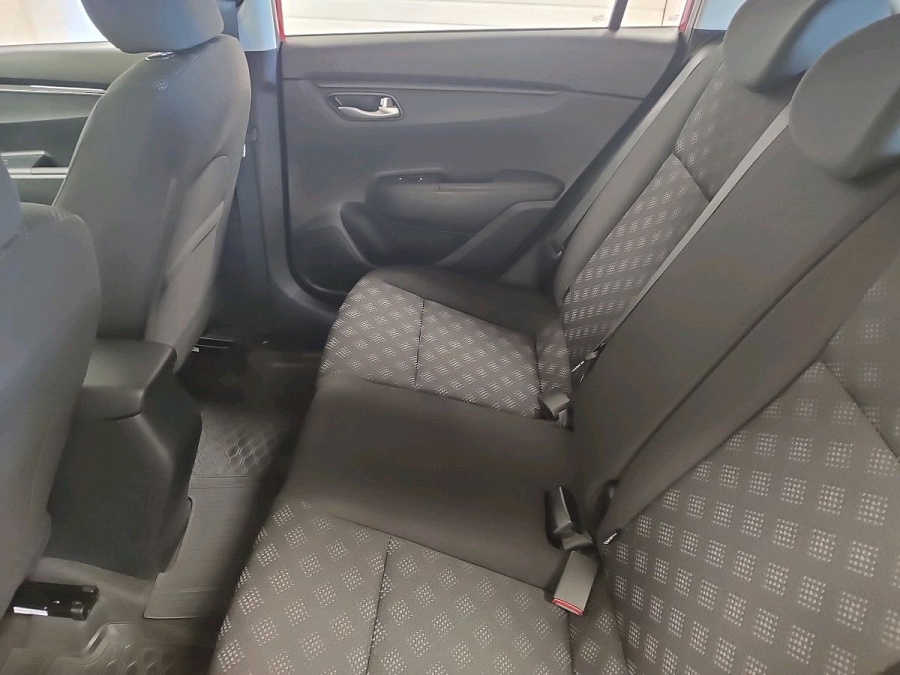 Kia , 2018г., передний привод, автомат