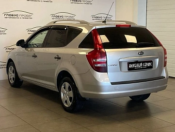Kia Ceed, 2008г, передний привод, механика