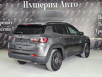 Jeep Compass, 2022г, передний привод, автомат