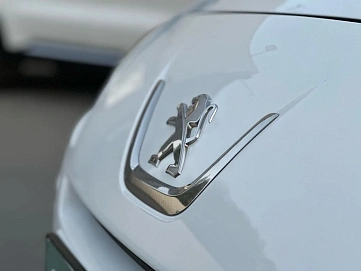 Peugeot 408, 2012г, передний привод, автомат