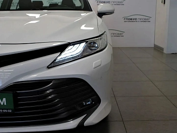 Toyota Camry, 2019г, передний привод, автомат