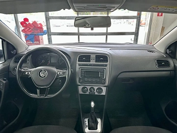 Volkswagen Polo, 2019г., передний привод, автомат