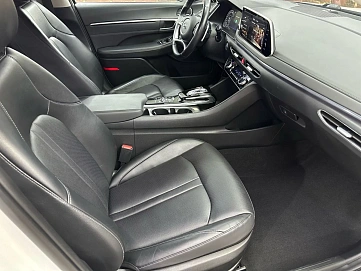 Hyundai Sonata, 2021г, передний привод, автомат