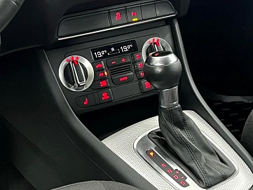 Audi Q3, 2012г, полный привод, робот