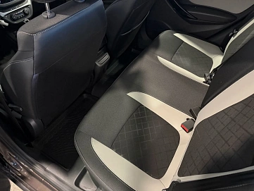 Lada (ВАЗ) Vesta, 2019г, передний привод, механика