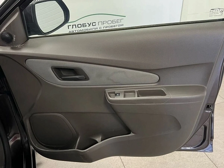 Chevrolet Cobalt, 2020г., передний привод, механика