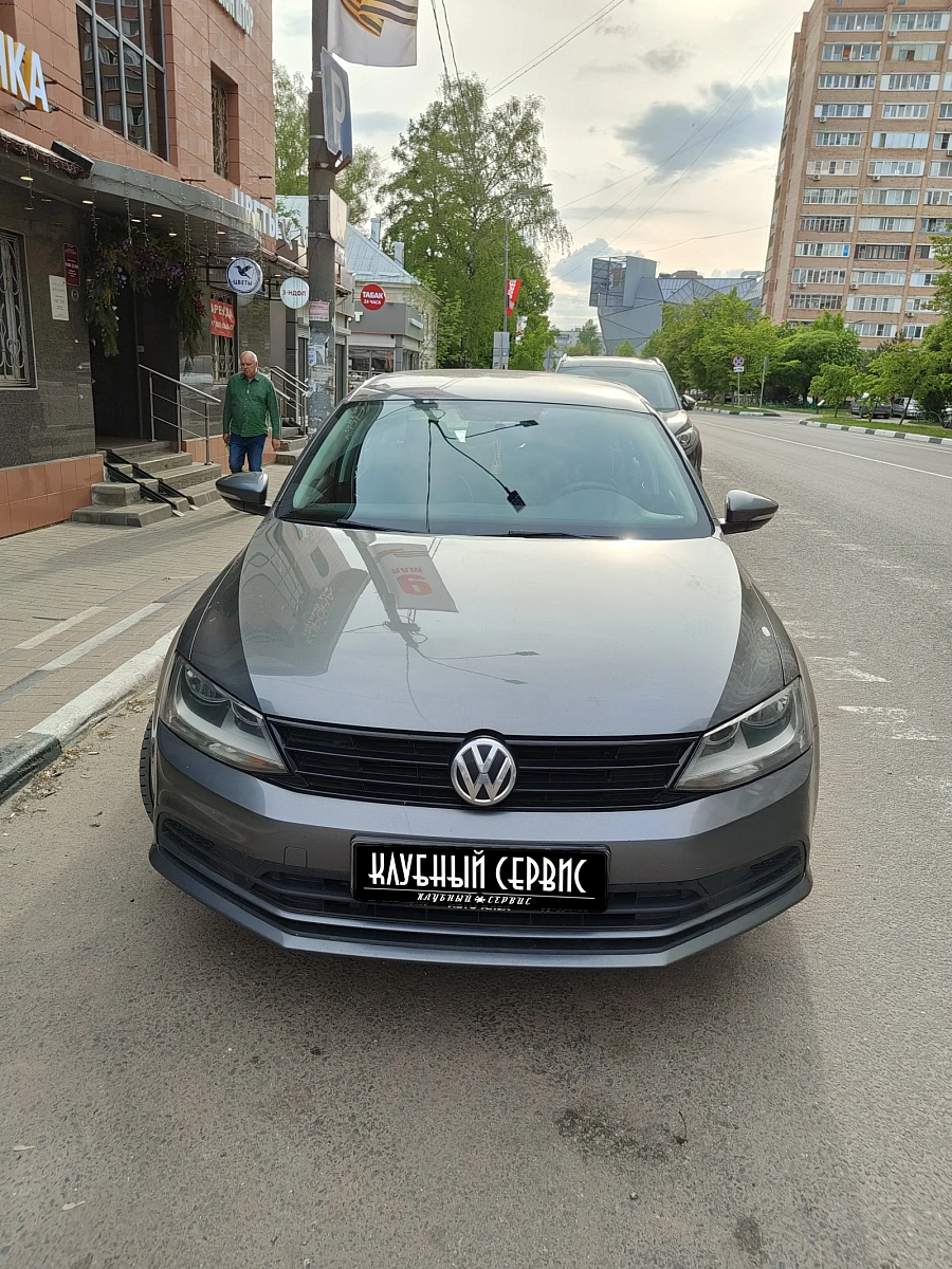 Volkswagen Jetta, 2015г., передний привод, автомат