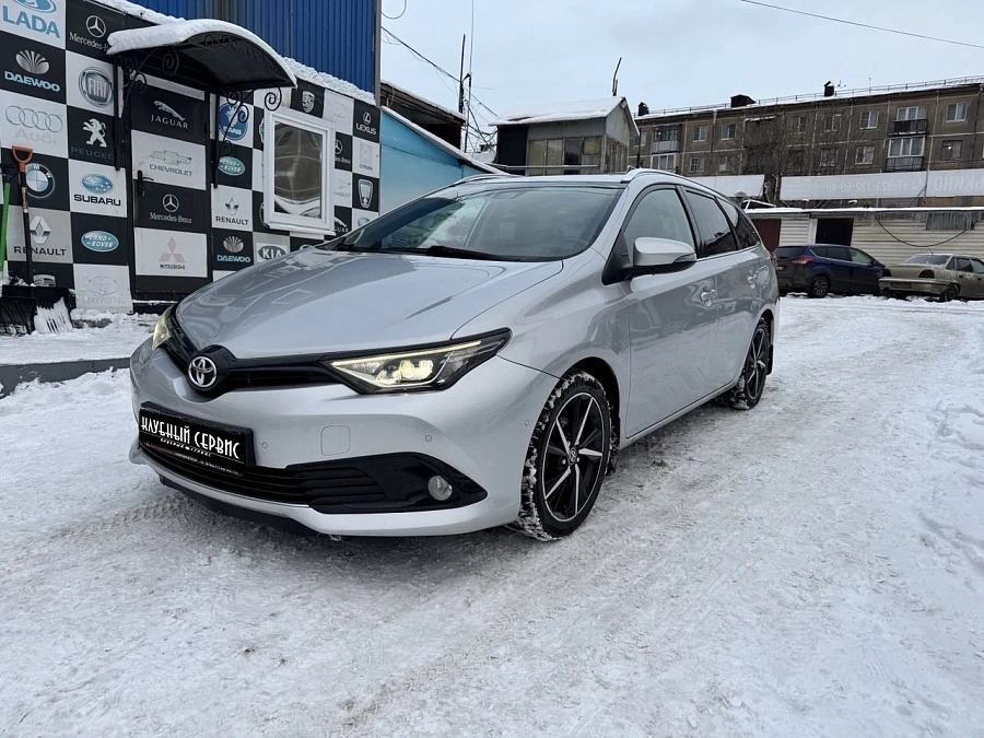 Toyota Auris, 2018г., передний привод, механика