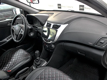 Hyundai Solaris, 2015г, передний привод, механика