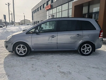 Opel Zafira, 2008г, передний привод, механика
