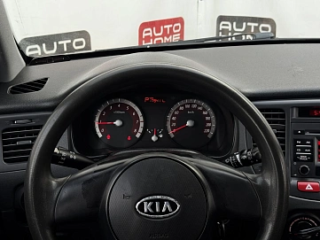 Kia Rio, 2010г, передний привод, автомат