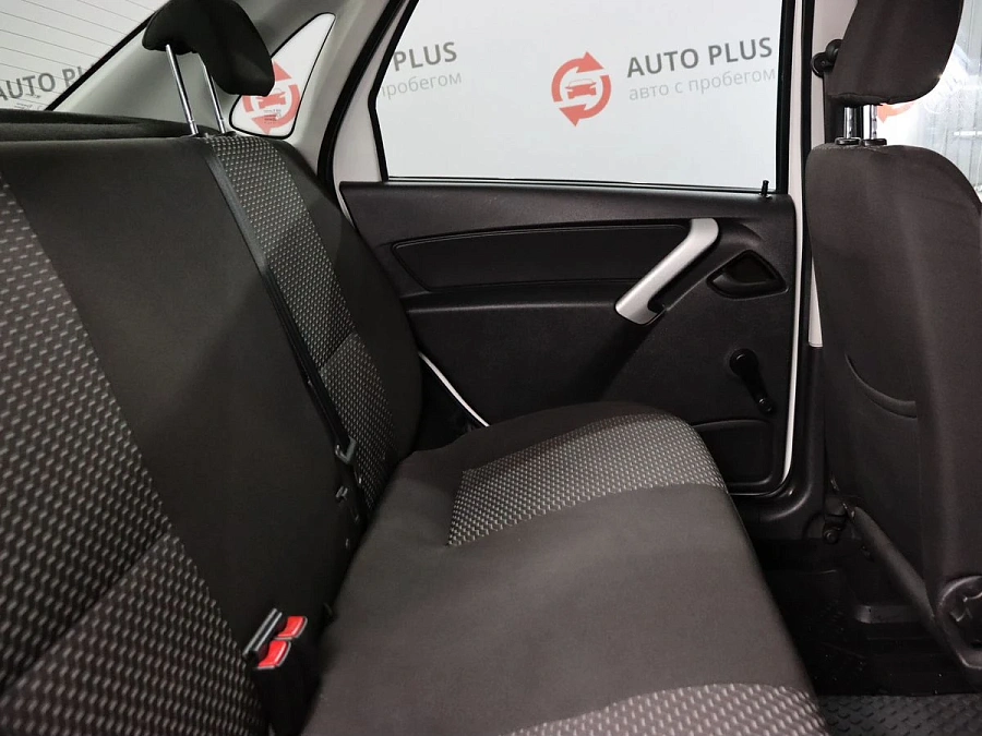 Lada (ВАЗ) Granta, 2017г., передний привод, механика