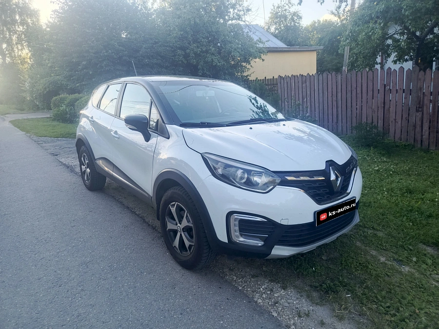 Renault Kaptur, 2021г., передний привод, вариатор
