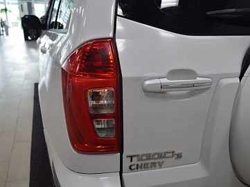 Chery Tiggo 3, 2017г, передний привод, вариатор