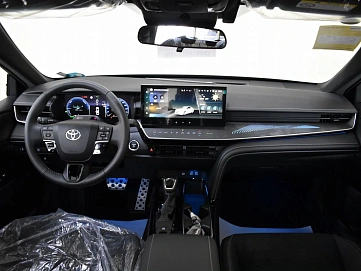 Toyota Camry, 2026г., передний привод, вариатор