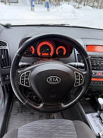 Kia Ceed, 2009г, передний привод, автомат