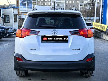 Toyota RAV4, 2013г, полный привод, автомат
