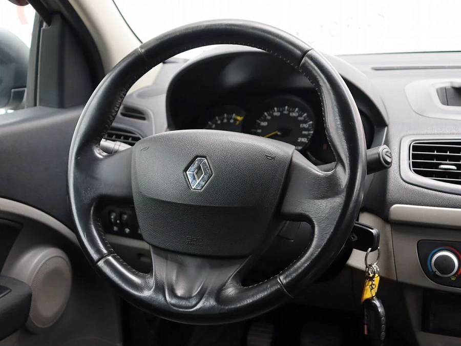 Renault Fluence, 2012г., передний привод, механика