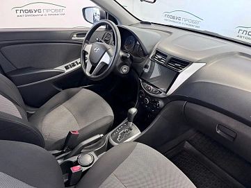 Hyundai Solaris, 2011г, передний привод, автомат