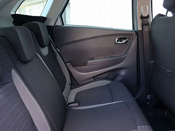 Renault Kaptur, 2016г, полный привод, автомат