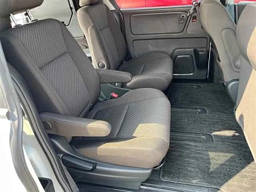 Honda Freed, 2019г, передний привод, вариатор