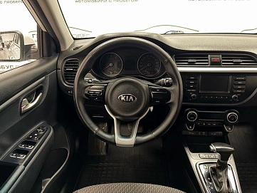 Kia Rio, 2018г, передний привод, автомат