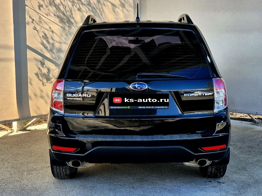 Subaru Forester, 2011г., полный привод, механика