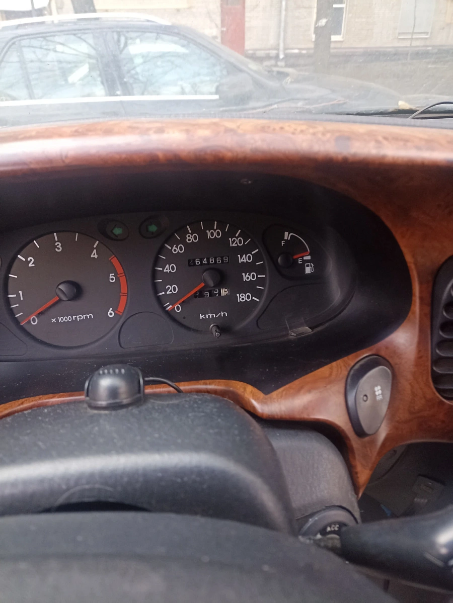 Hyundai Starex, 2002г., полный привод, механика